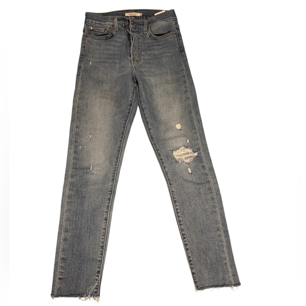 Levi's Women's Wedgie High Rise Button Fly Skinny Blue Distressed Jeans 26